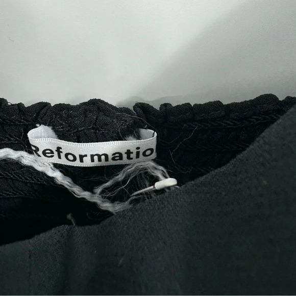 Reformation Liza Black Blouse Top Size 12 B1702 - Picture 5 of 7